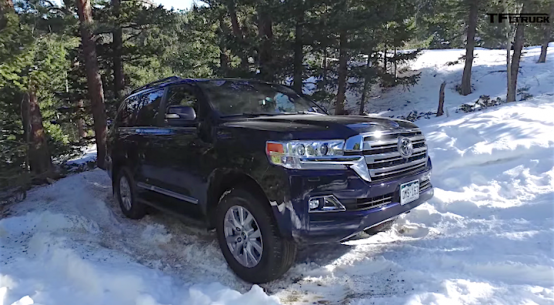 how does a toyota tacoma handle in the snow #1