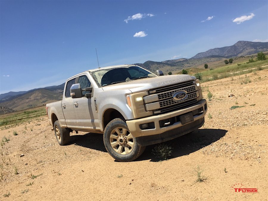 2017-ford-super-duty-f250-fx4-off-road-900x675.jpg