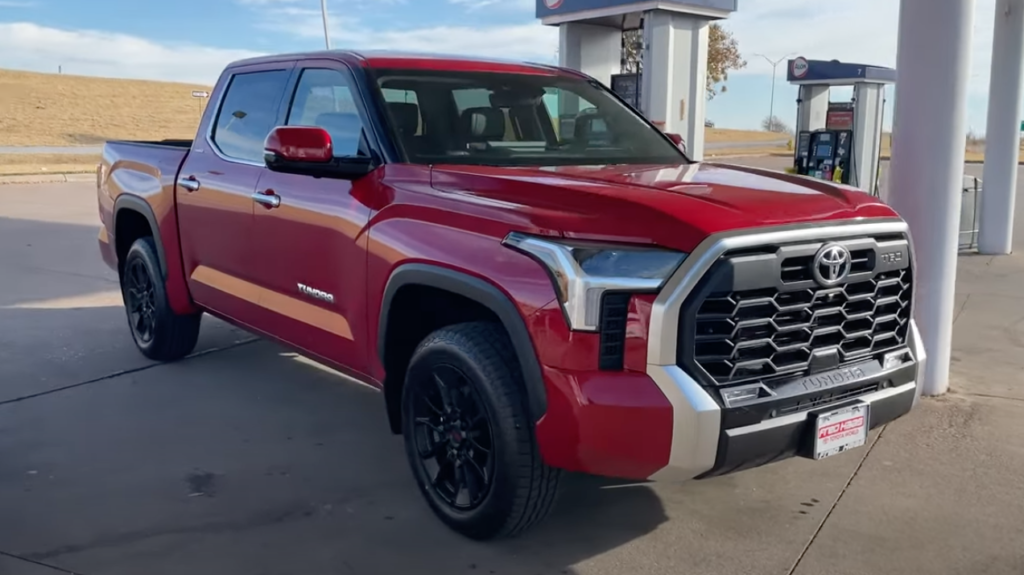 2022 Toyota Tundra TRD Off-Road front