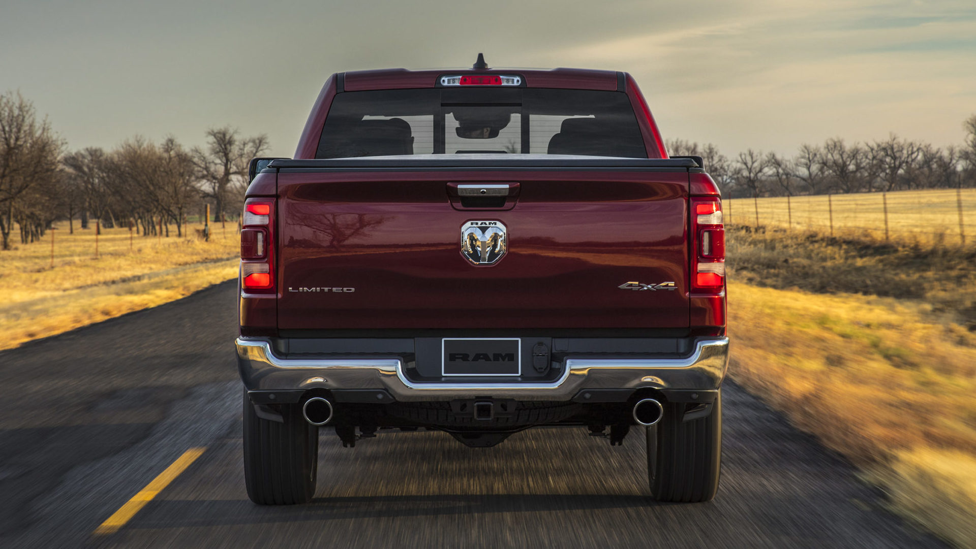 Ram Recalls 1.4 Million Half-ton And HD Trucks For Tailgates That Could ...