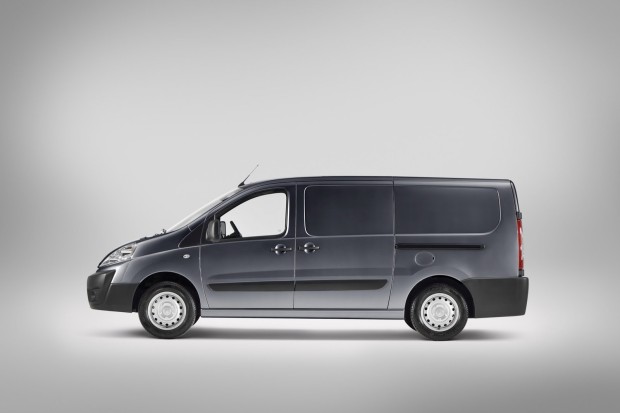 Микроавтобус toyota proace