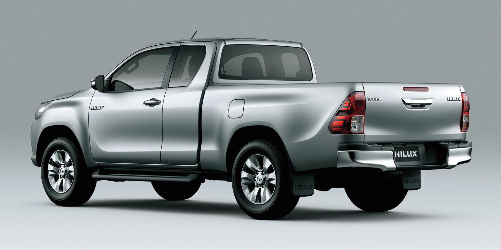 2016-toyota-hilux-space-cab-rear - The Fast Lane Truck