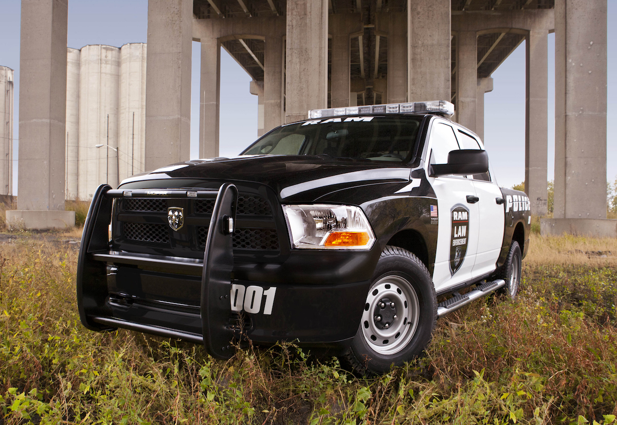 2016 Ram 1500 Police Truck or 2016 Ram 1500 R/T Sports Truck? [Video ...