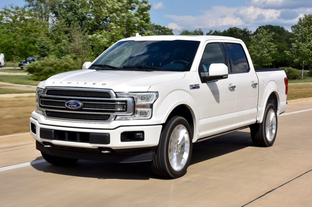 First Drive: How Different is the Updated 2018 Ford F150? - The Fast
