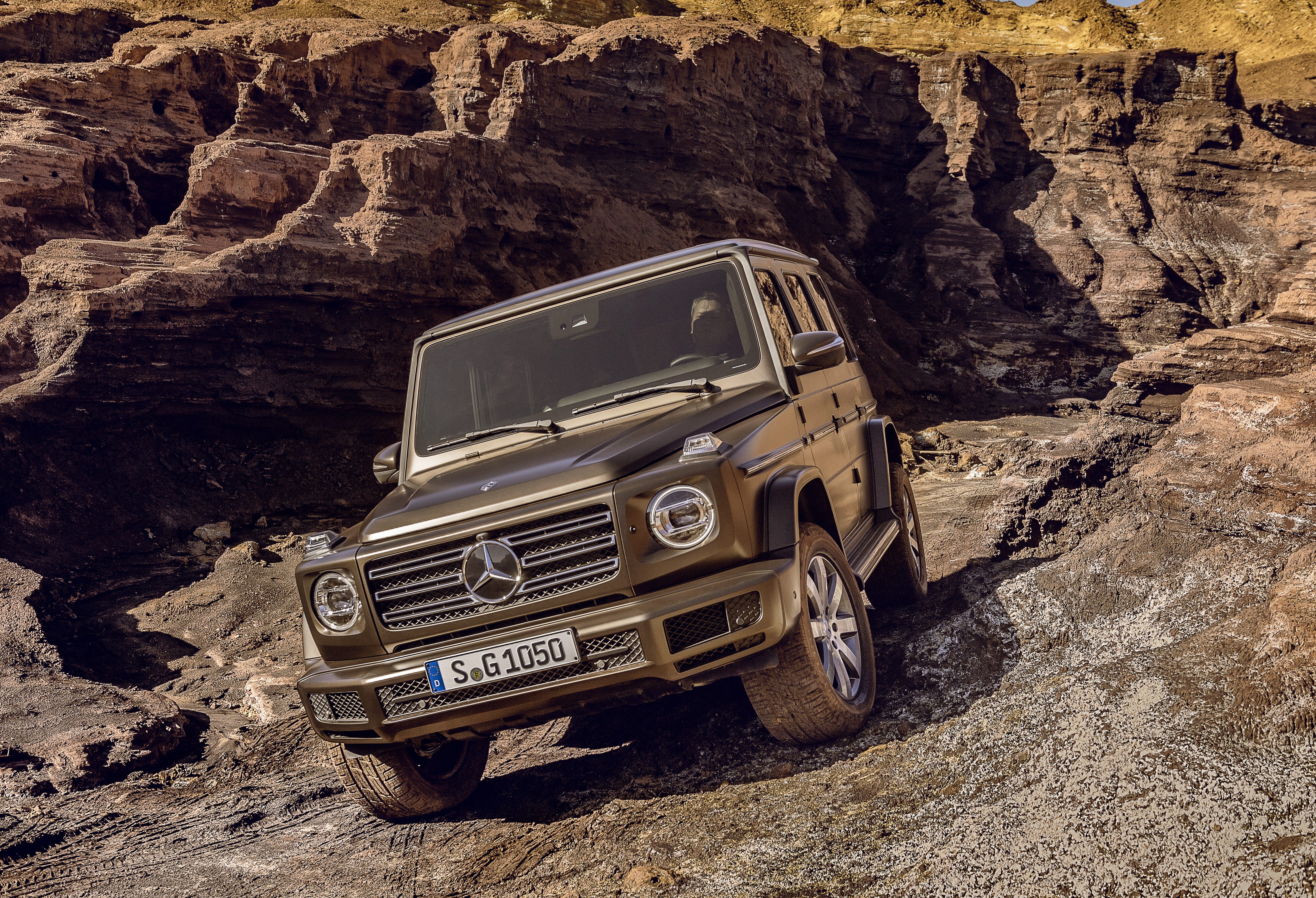2019 Mercedes-Benz G-Class: Putting the ‘G’ in G-Wagen (Video) 2019 Mercedes-Benz G-Class