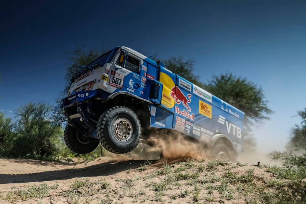 Best Moments Of The 2018 Dakar Rally When Semi Trucks Fly