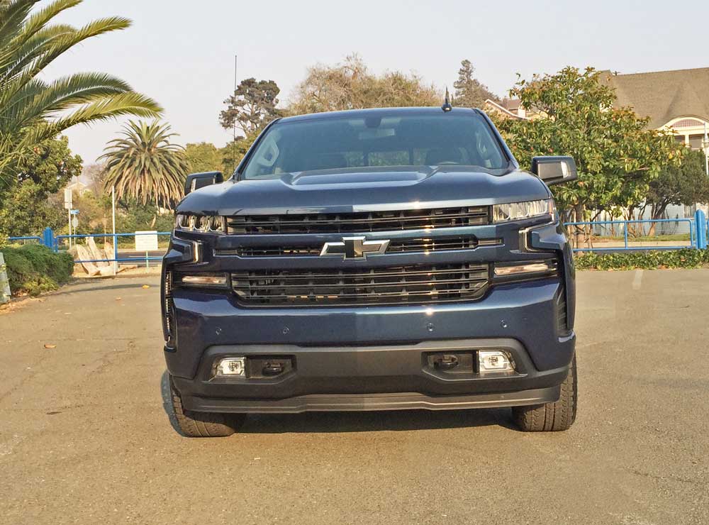 2019 Chevy Silverado 1500 RST: What Is This Sporty Truck All About ...