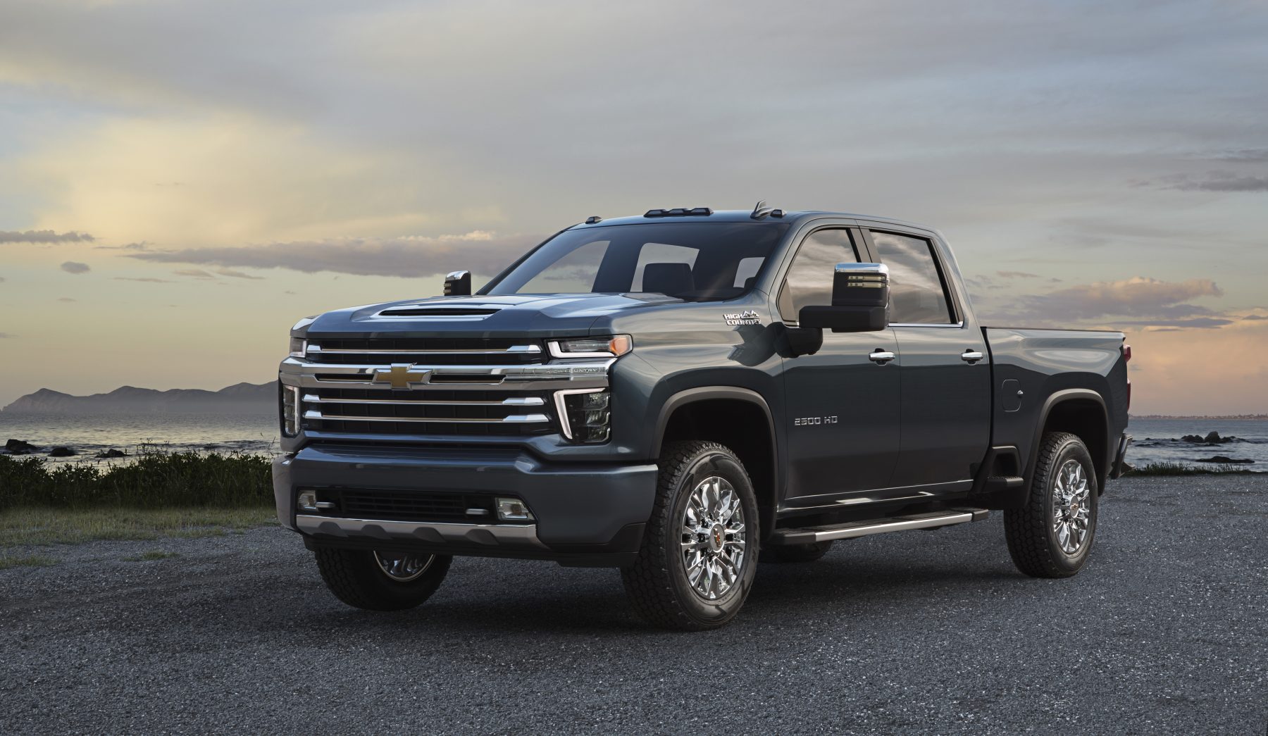 2020 Chevy Silverado HD High Country Reveals its AllNew Face Second