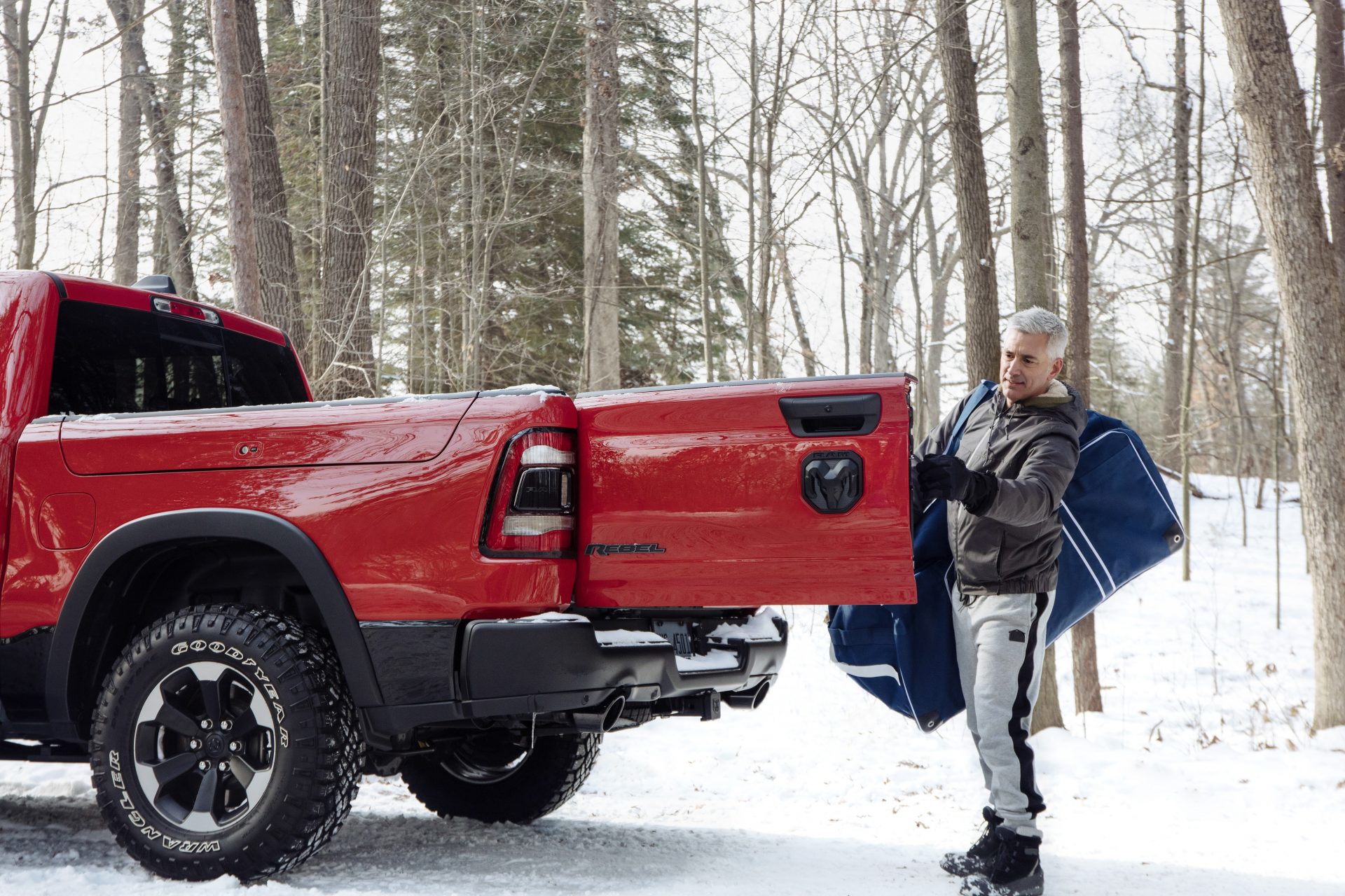 2019 Ram 1500 Multifunction Tailgate Adds Barn Doors to the Bed The