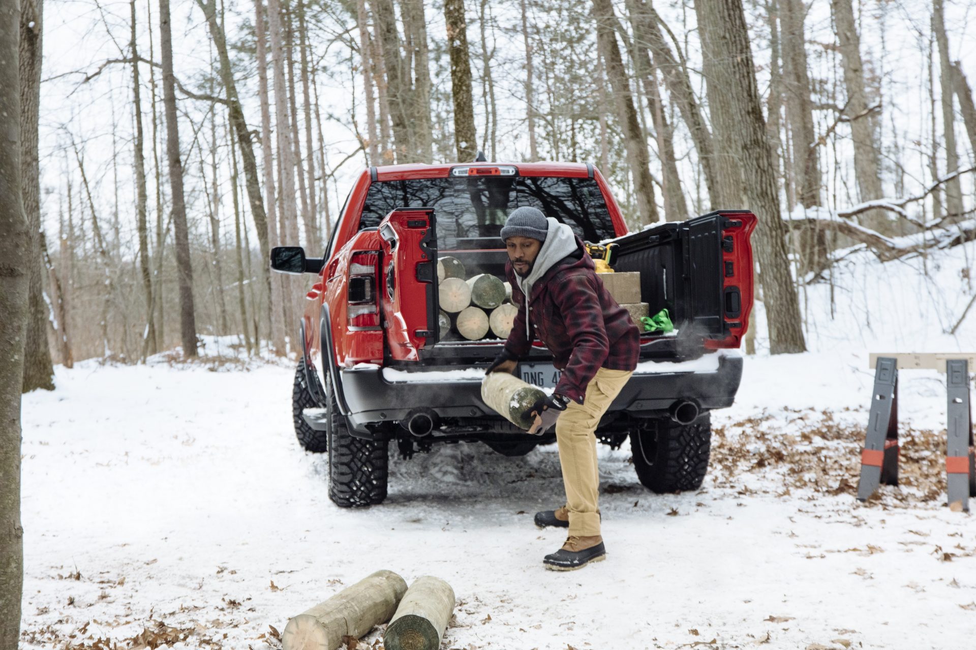 2019 Ram 1500 Multifunction Tailgate Adds Barn Doors to the Bed The
