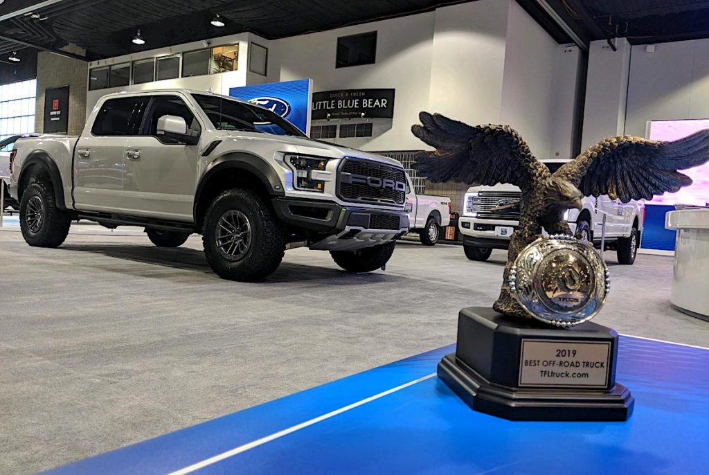 2019 Gold Hitch Best Towing and Gold Winch Best OffRoad Awards Are