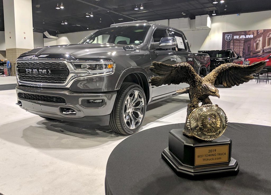 2019 Gold Hitch Best Towing and Gold Winch Best OffRoad Awards Are