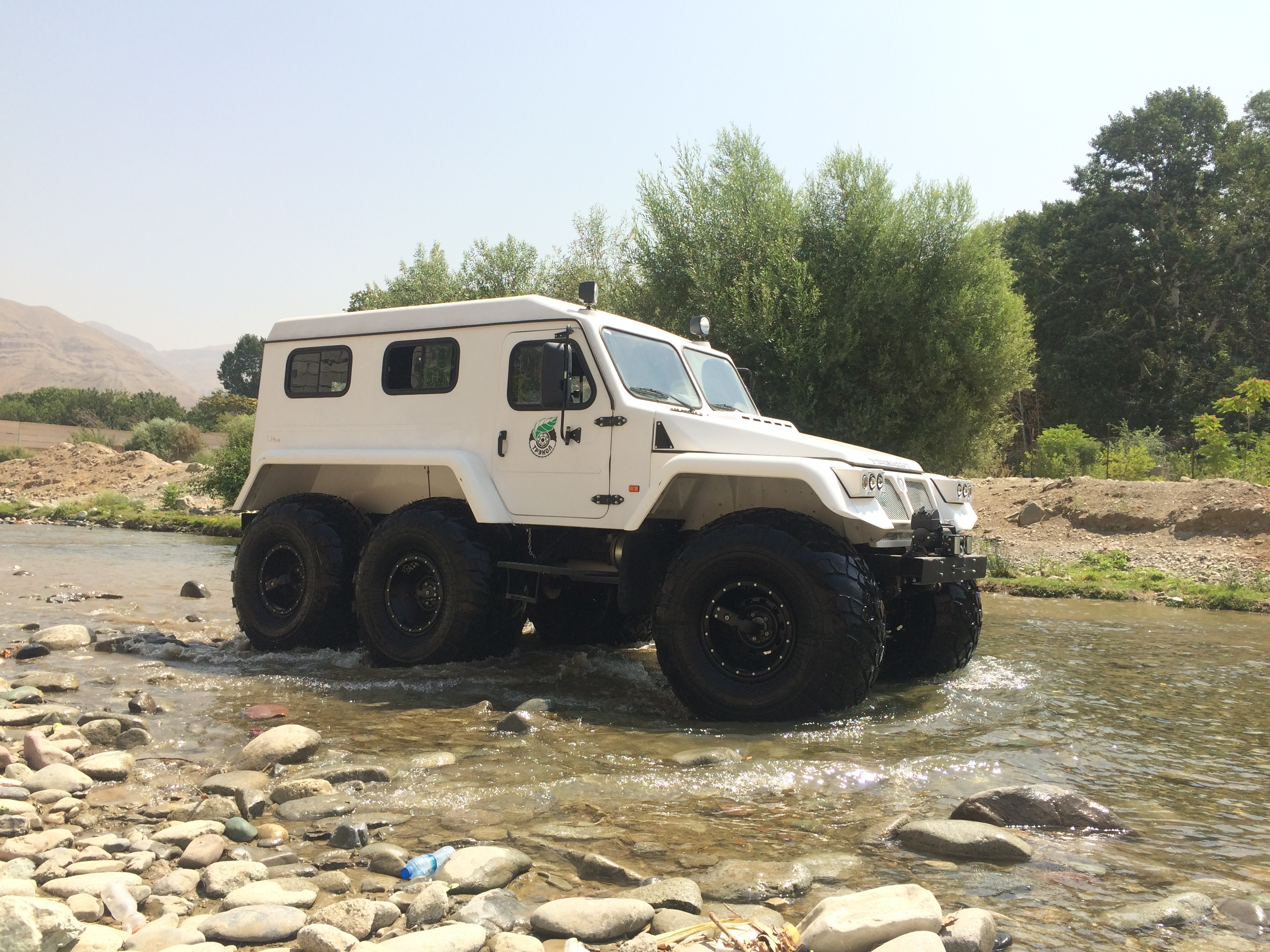 trekol-6x6-russian-truck-suv - The Fast Lane Truck