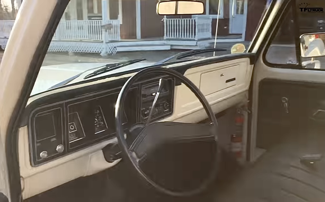 77 F100 interior - The Fast Lane Truck