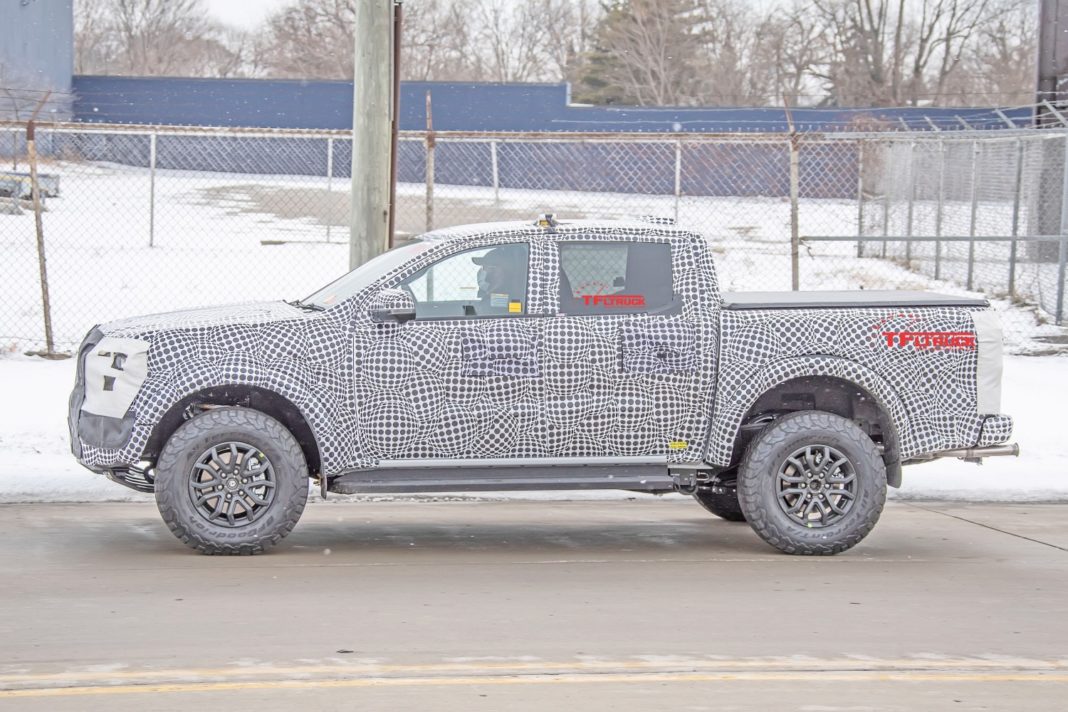 Video: 2023 Ford Ranger Raptor Caught Testing With The Bronco Warthog