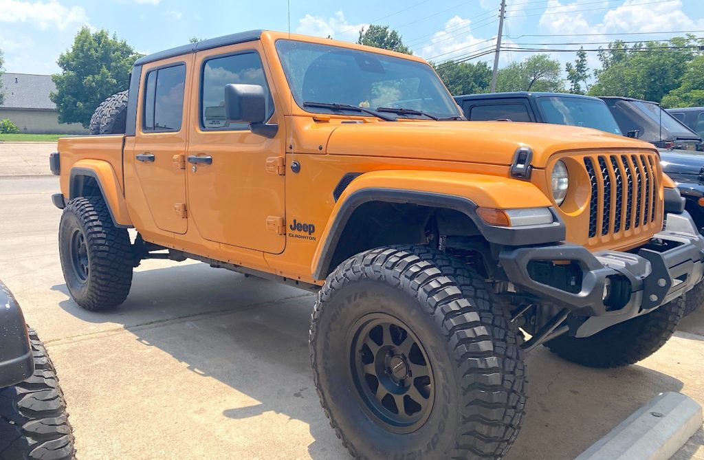 Jeep Gladiator Diesel on 39s Here Is What It's Like to Daily Drive It