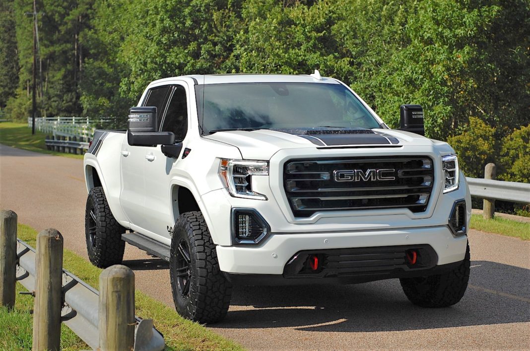 This GMC Sierra Jackal By PaxPower Packs a Widebody Kit with King ...