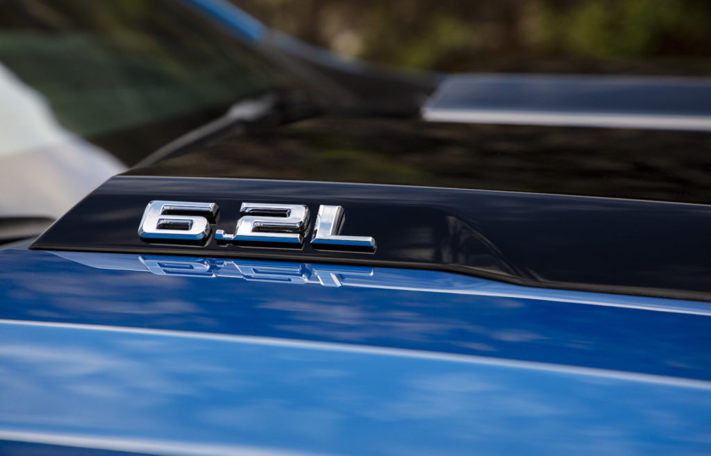 2022 chevy silverado zr2 engine v8