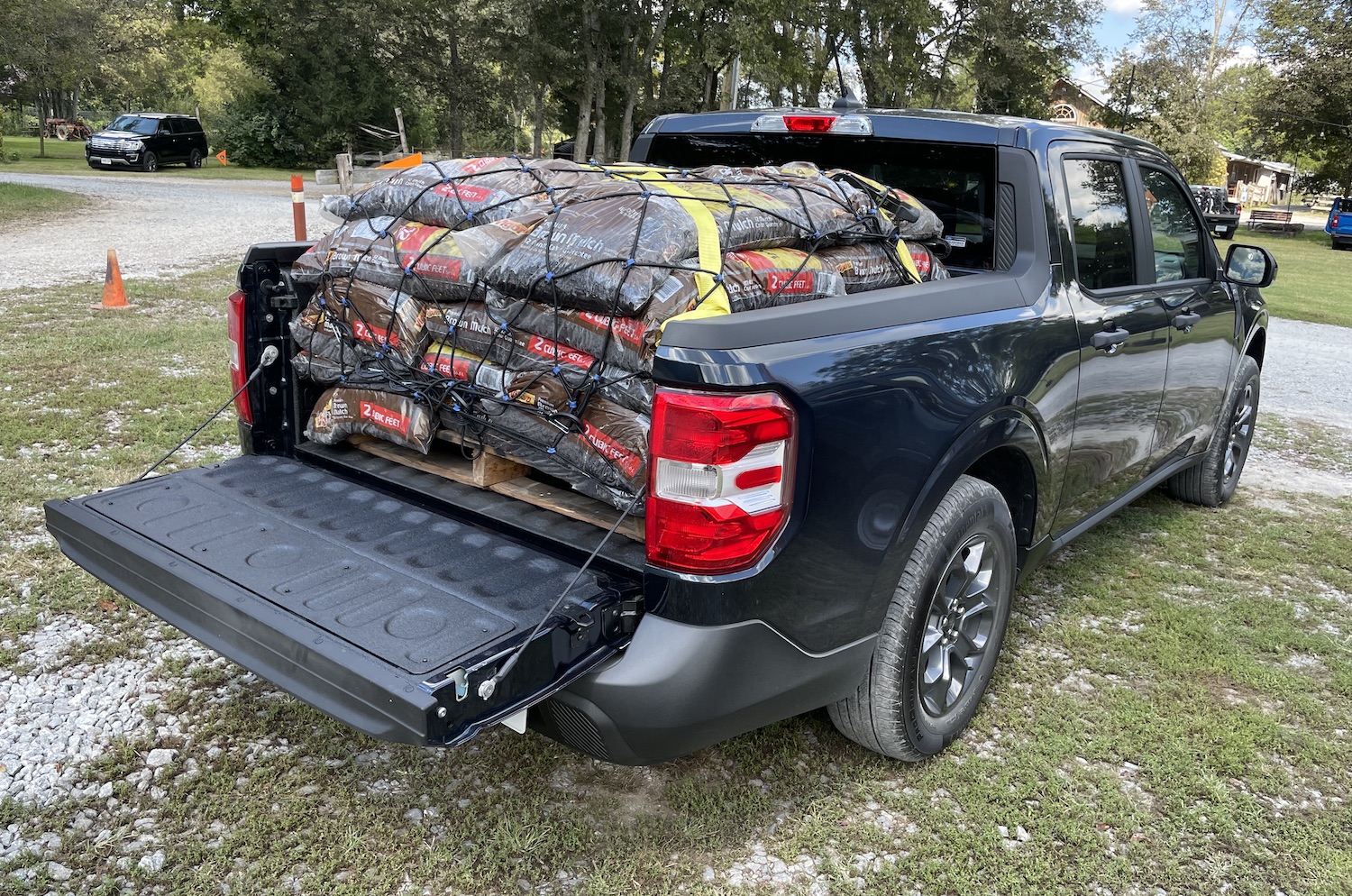 2022-ford-maverick-mulch-hauler.jpeg