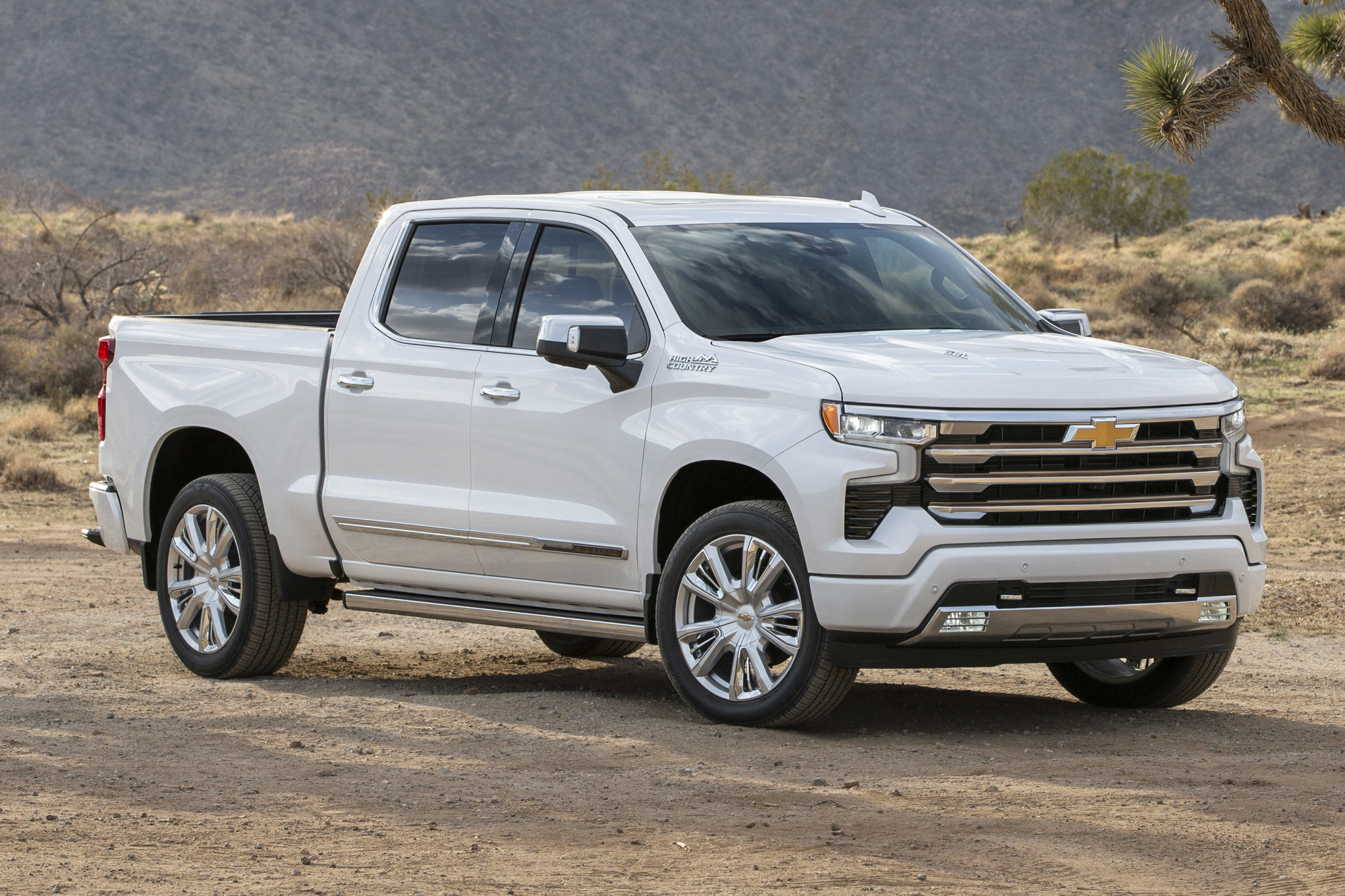 2023 Chevrolet Silverado 1500 High Country Pictures The 2022 Chevrolet Silverado 1500 High Country Is Pretty Great Value Actually Here S What We Love Hate About It The Fast Lane Truck