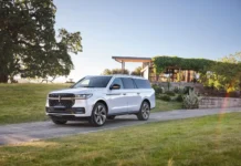 Want a 2025 Lincoln Navigator? It’ll Now Set You Back At Least $101,990 2025 Lincoln Navigator L Black Label