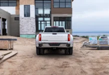 General Motors Expands Tailgate Switch Recall To More Than 132,000 Additional Heavy-Duty Trucks 2024 Chevy Silverado 3500HD LTZ - tailgate (featured)