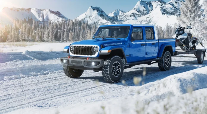 2026 Jeep Gladiator Whitecap Brings Another Retro-Flavored Special Edition to the Fold